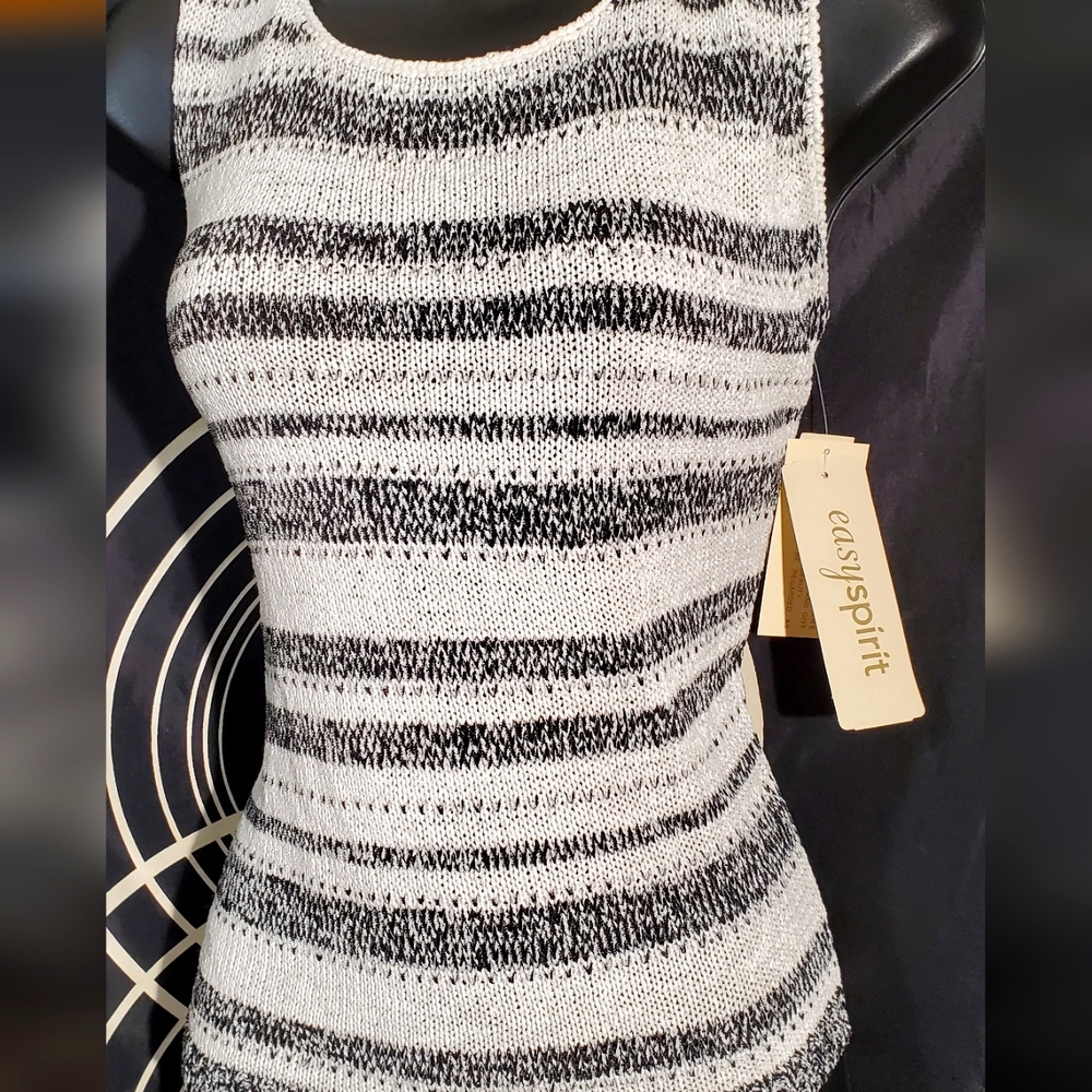 Brand new with tags Easyspirit poly/rayon knit sweater vest, extremely soft